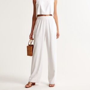 Abercrombie & Fitch Linen-Blend Pull-On Pant